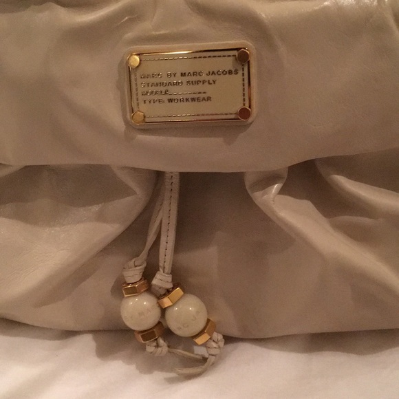 Marc by by Marc Jacobs handbag - Picture 2 of 6